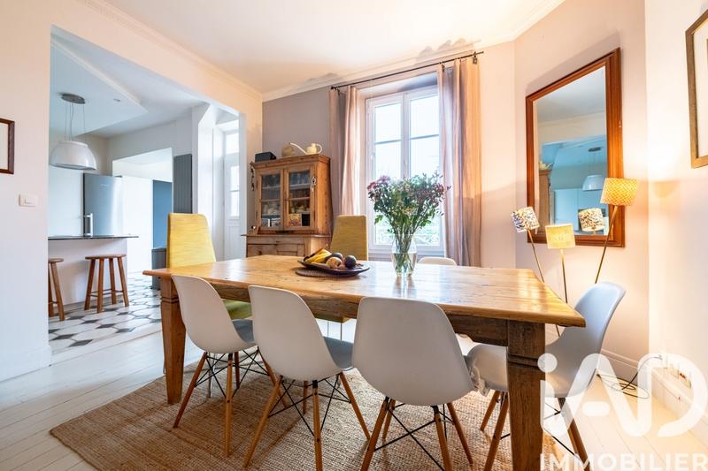 Maison - 120 m² - 5 pièces