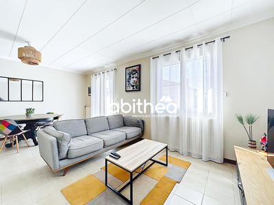 Maison - 110 m² - 4 pièces