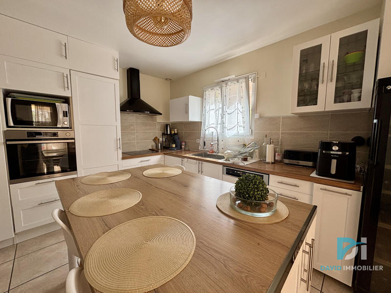 Maison - 146 m² - 4 pièces