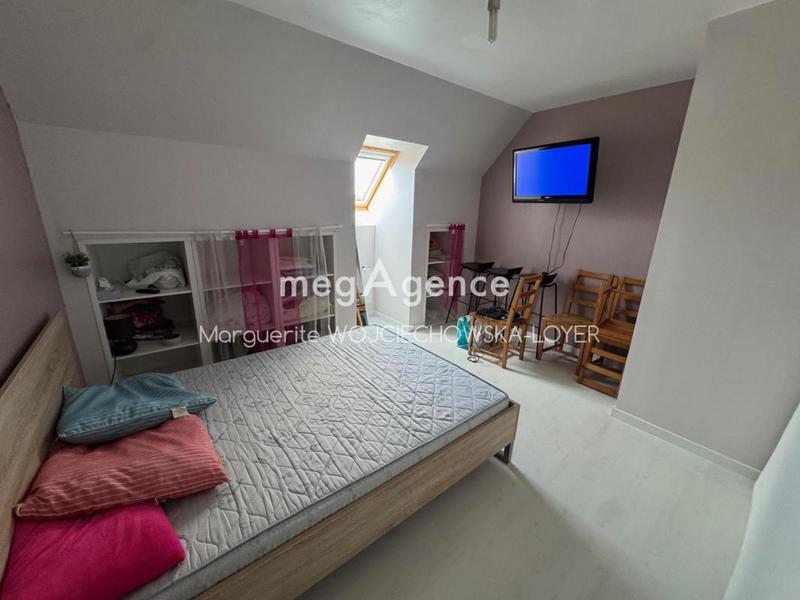 Maison traditionnelle - 132 m² - 7 pièces