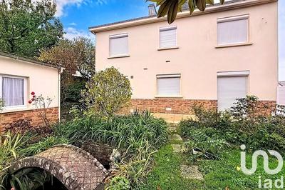 Maison - 138 m² - 7 pièces