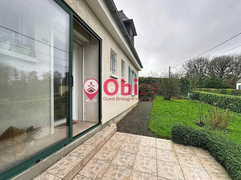 Maison - 92 m² - 5 pièces