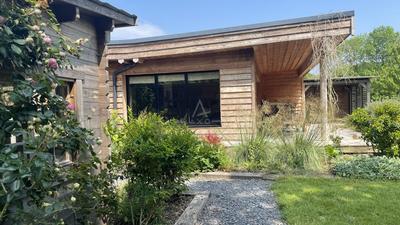 Maison - 90 m² - 3 pièces