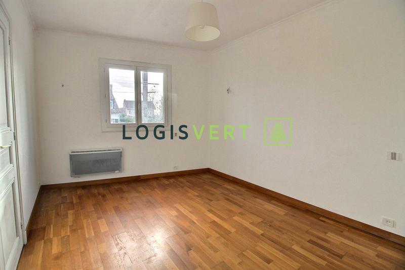 Maison - 102 m² - 4 pièces