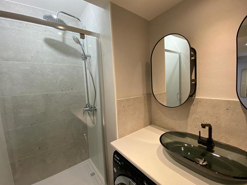 Appartement - 100 m² - 7 pièces