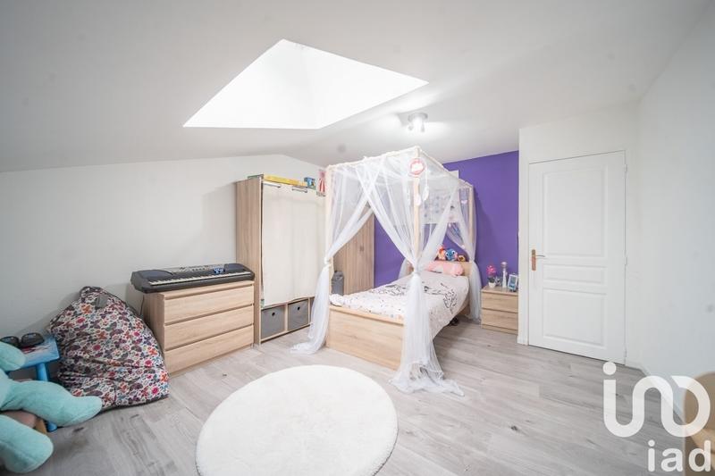 Maison - 191 m² - 7 pièces