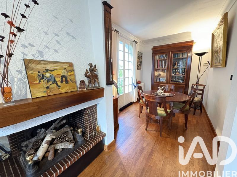 Maison - 128 m² - 7 pièces