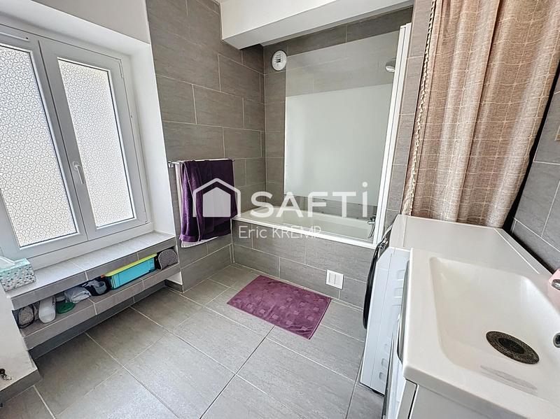 Maison - 81 m² - 5 pièces