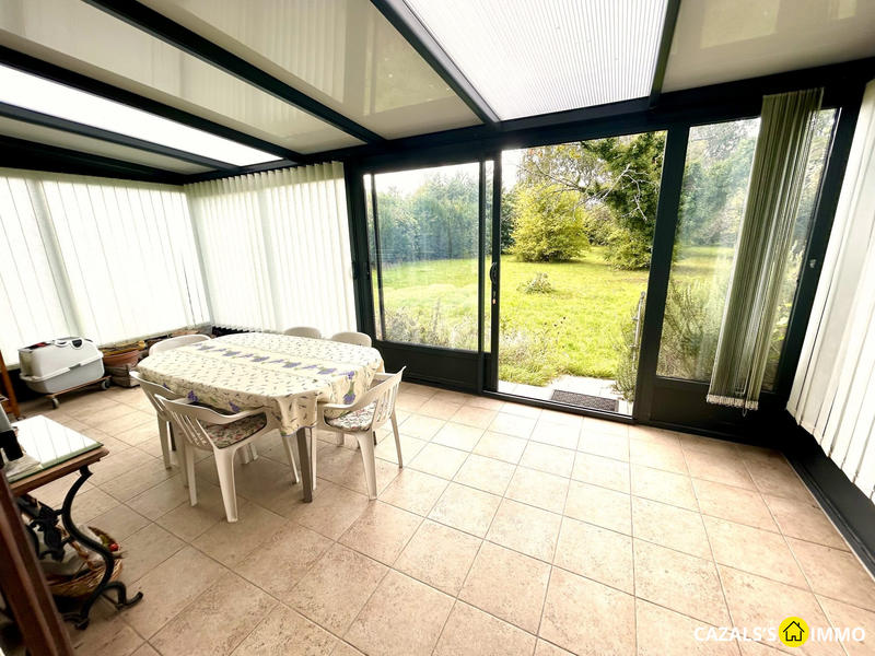 Maison traditionnelle - 204 m² - 9 pièces