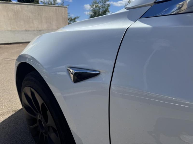 Tesla Model 3 Autonomie Standard Plus Rwd