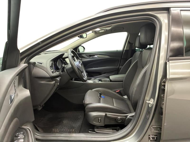 Opel Insignia Sports Tourer Business 1.6 d 136 ch Bva6 Edition Pack