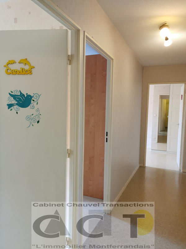 Appartement - 101 m² - 4 pièces