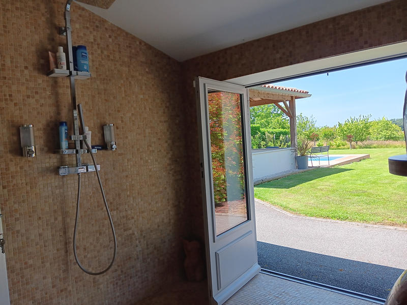 Maison - 300 m² - 6 pièces