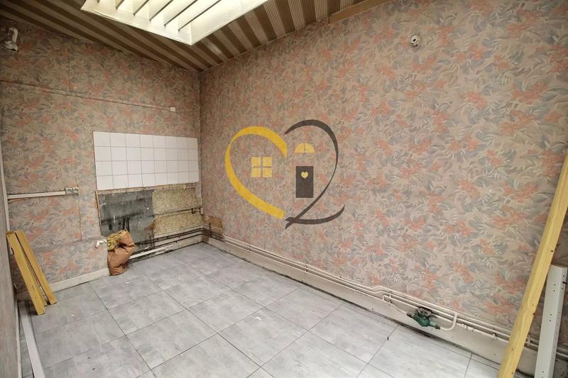 Local commercial - 75 m² - 3 pièces