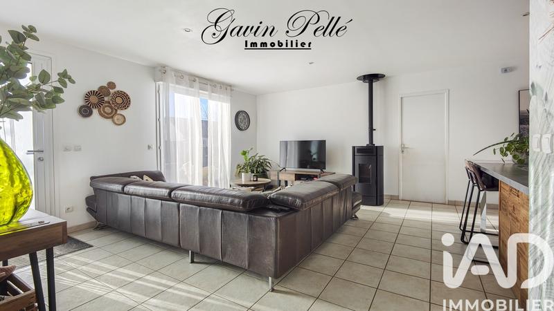 Maison - 93 m² - 4 pièces