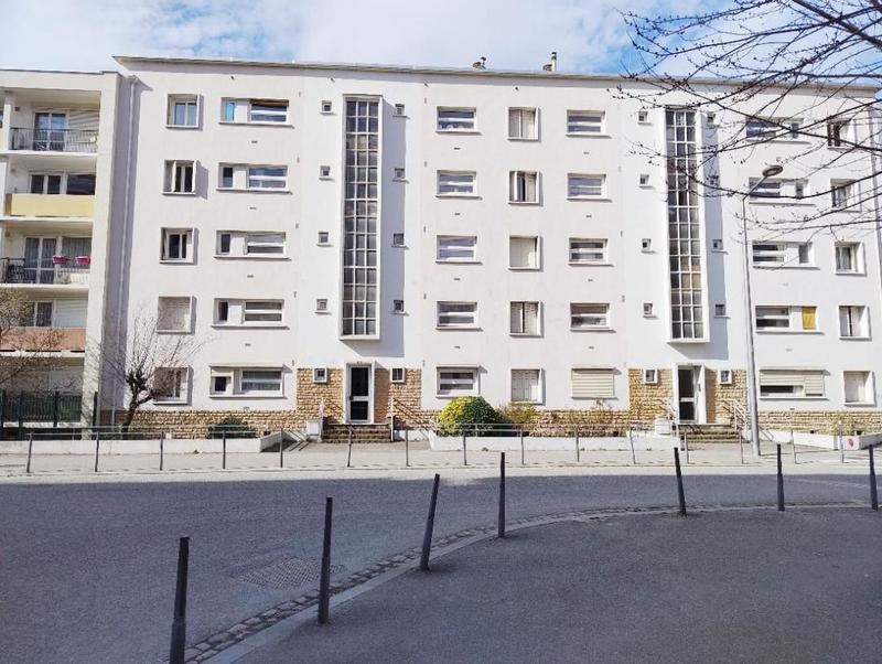 Appartement - 65 m² - 4 pièces