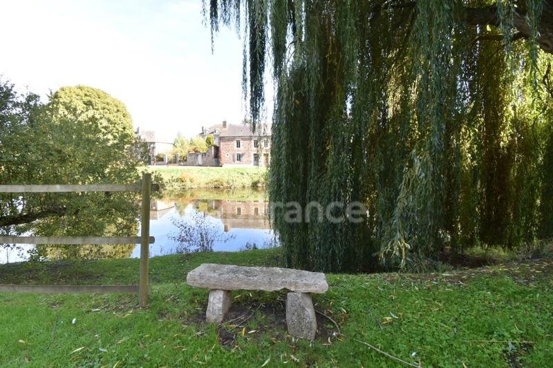 Maison - 190 m² - 5 pièces