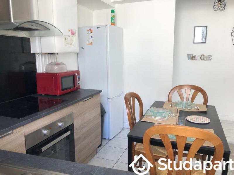 Chambre - 11 m² - 1 pièce