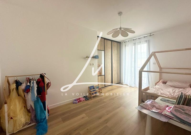 Maison - 138 m² - 6 pièces