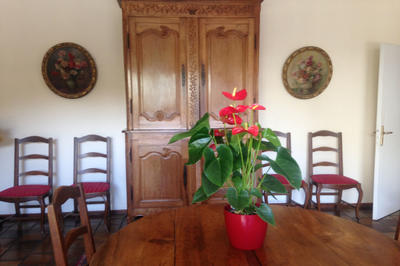 Maison - 230 m² - 9 pièces