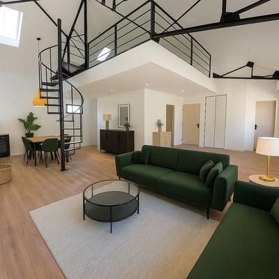 Loft - 110 m² - 4 pièces