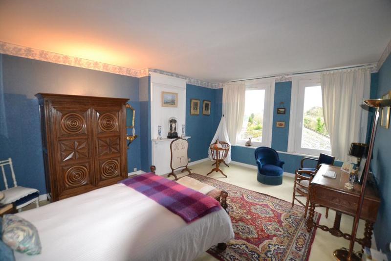 Maison de ville - 137 m² - 8 pièces