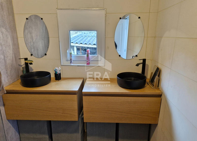 Maison - 105 m² - 5 pièces