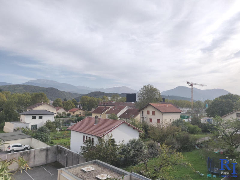 Appartement - 70 m² - 3 pièces