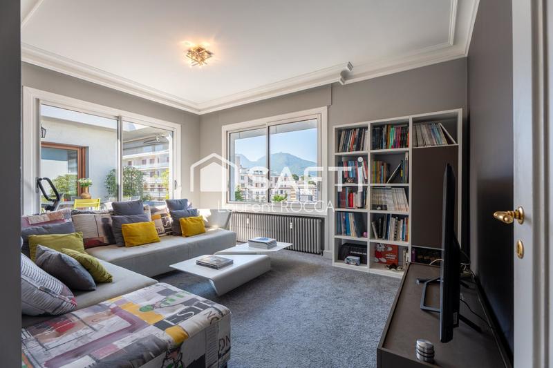 Appartement - 140 m² - 4 pièces