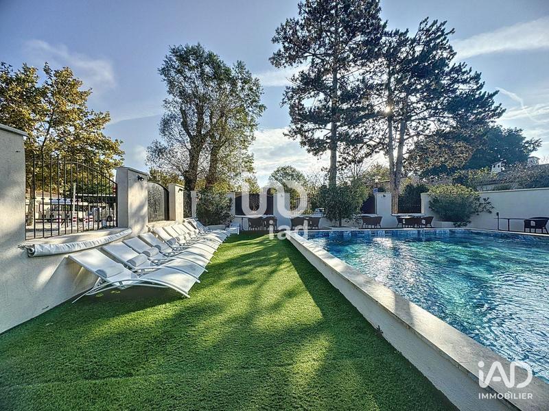 Local commercial - 114 m²