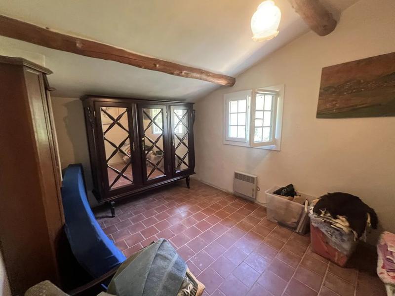 Maison - 230 m² - 7 pièces