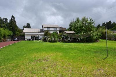 Demeure - 180 m² - 6 pièces