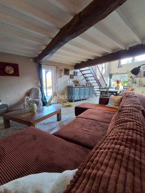 Maison ancienne - 222 m² - 7 pièces