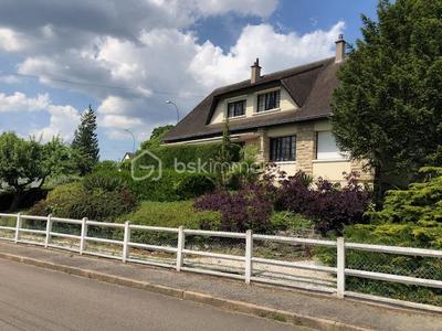 Maison - 171 m² - 6 pièces