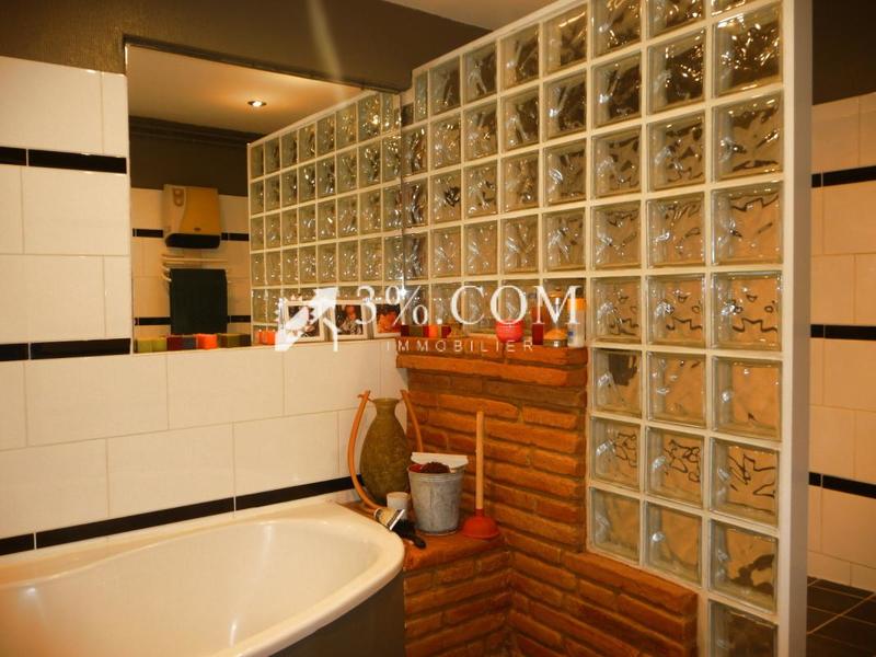 Maison - 300 m² - 7 pièces