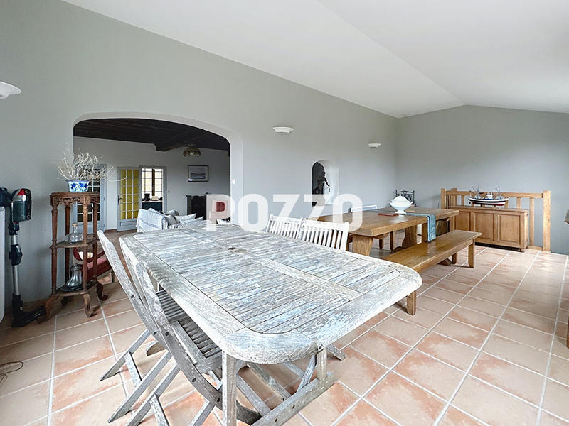 Maison - 147 m² - 5 pièces