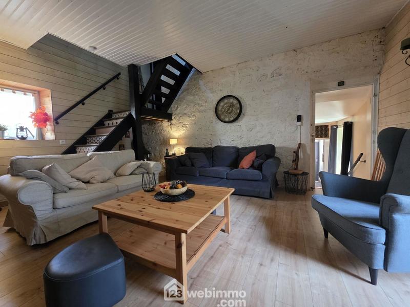 Maison - 143 m² - 5 pièces