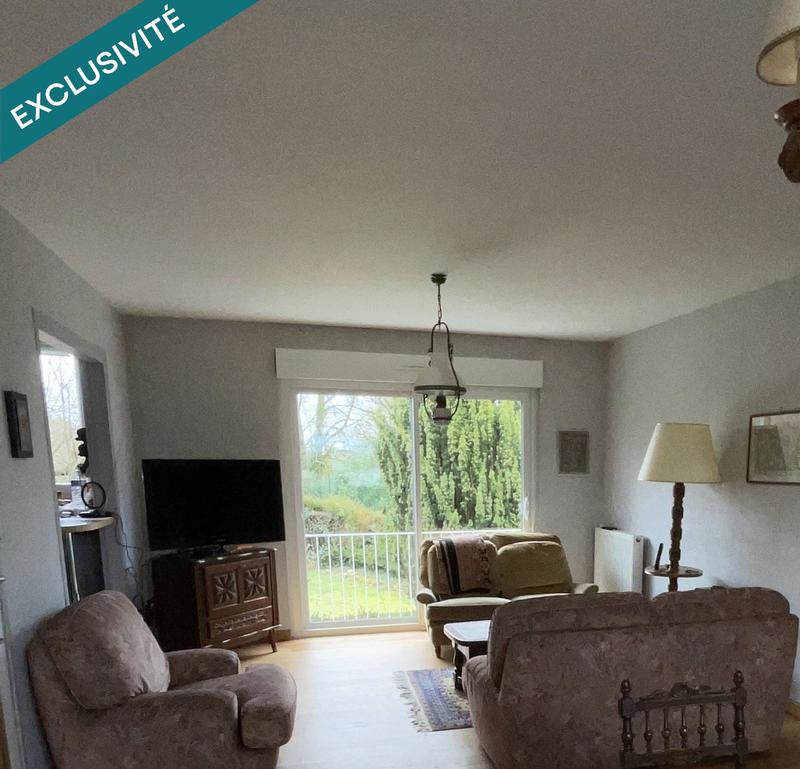 Maison - 93 m² - 5 pièces