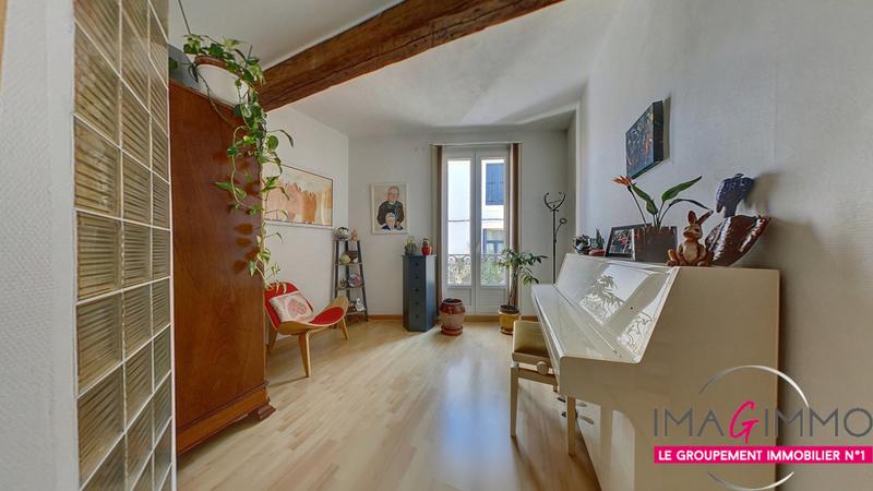 Maison - 195 m² - 8 pièces