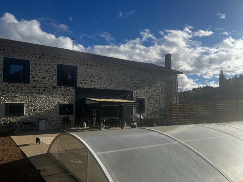 Maison en pierre - 200 m² - 9 pièces