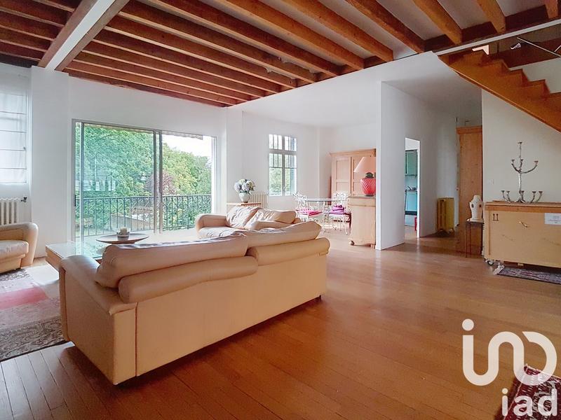 Maison de ville - 325 m² - 8 pièces