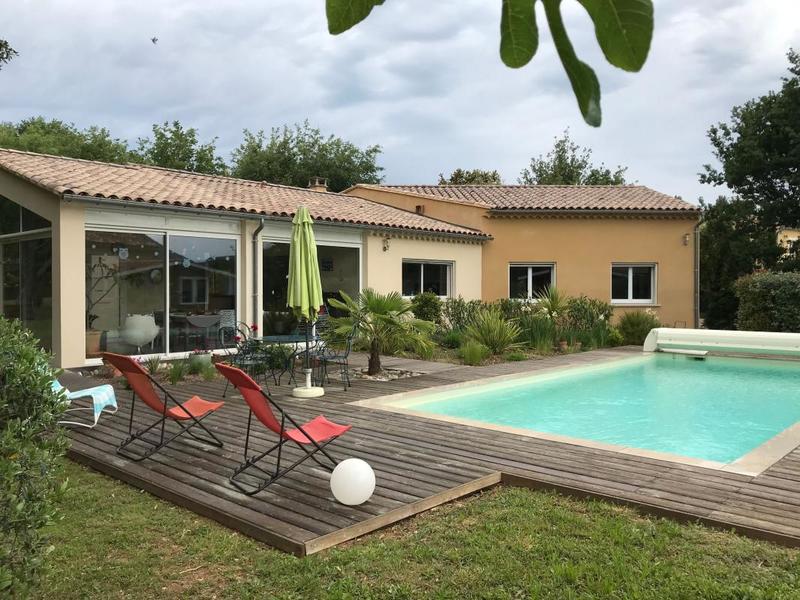 Villa - 147 m² - 4 pièces