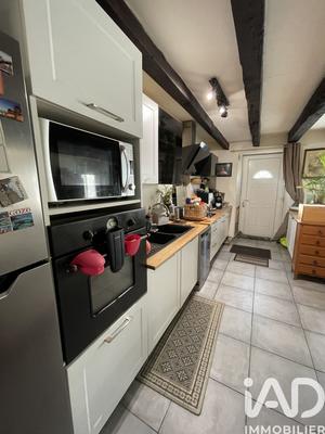 Maison - 98 m² - 4 pièces