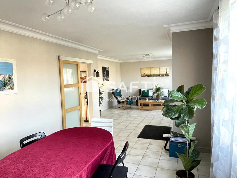 Maison - 165 m² - 6 pièces