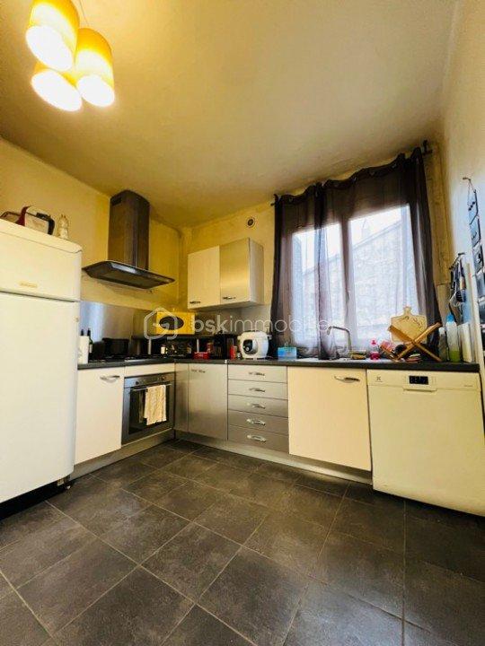 Appartement - 95 m² - 4 pièces