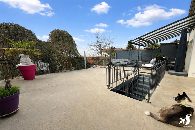 Maison - 177 m² - 6 pièces