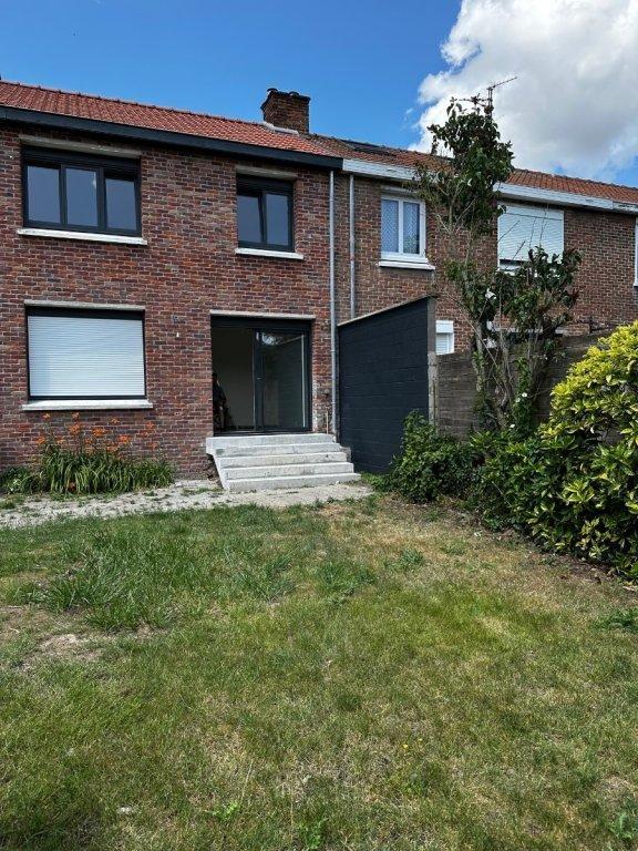 Maison - 76 m² - 4 pièces