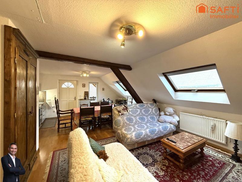 Maison - 260 m² - 12 pièces