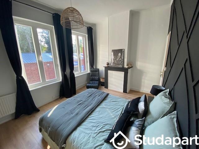 Chambre - 12 m² - 1 pièce