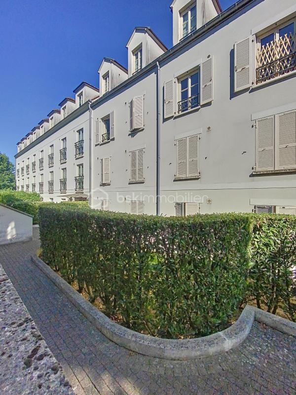 Studio - 24 m² - 1 pièce